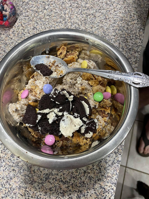 A35C4E1D-879C-402D-980E-EBD8C30A9270