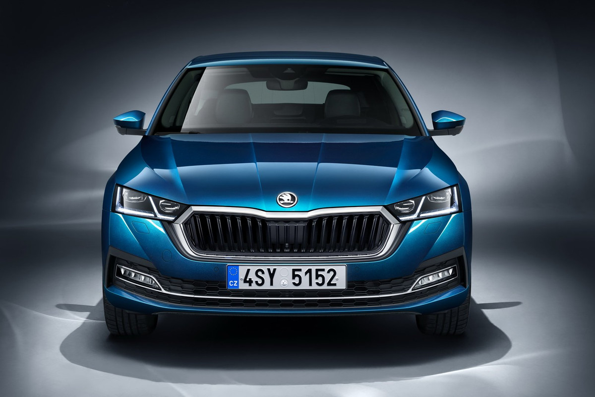 2020 Skoda Octavia (1)