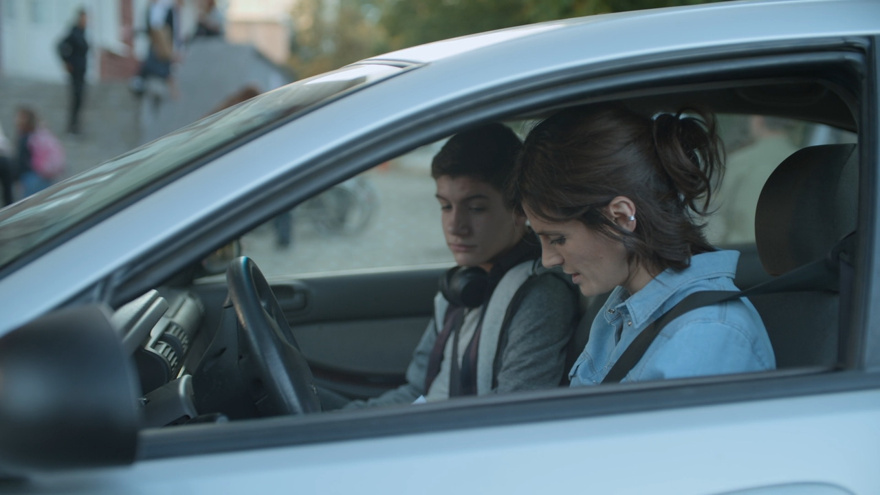 Absentia.S03E01.Tabula.Rasa.ITA.ENG.1080p.AMZN.WEB-DLMux.H.264-MeM.mkv_snapshot_05.16_[2020.09.20_16