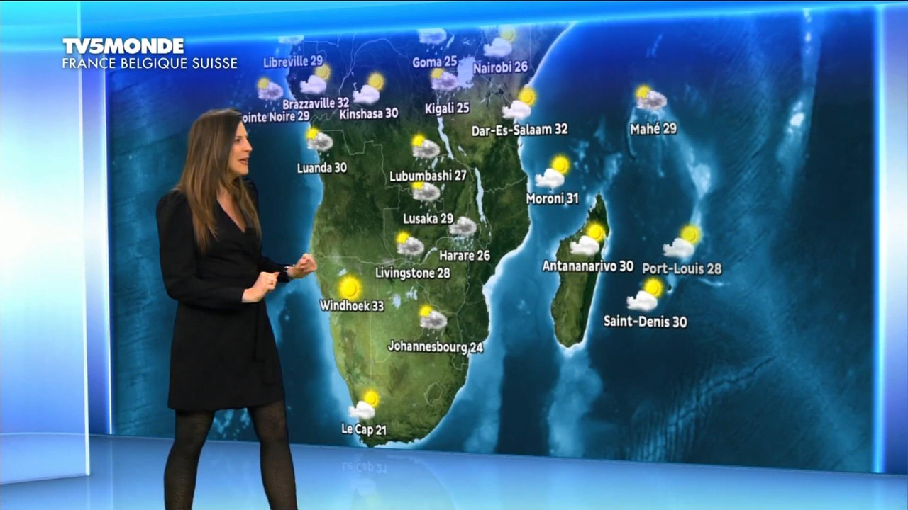 Daniela Prepeliuc 291120.mp4_snapshot_01.21_[2020.11.29_18.53.51]