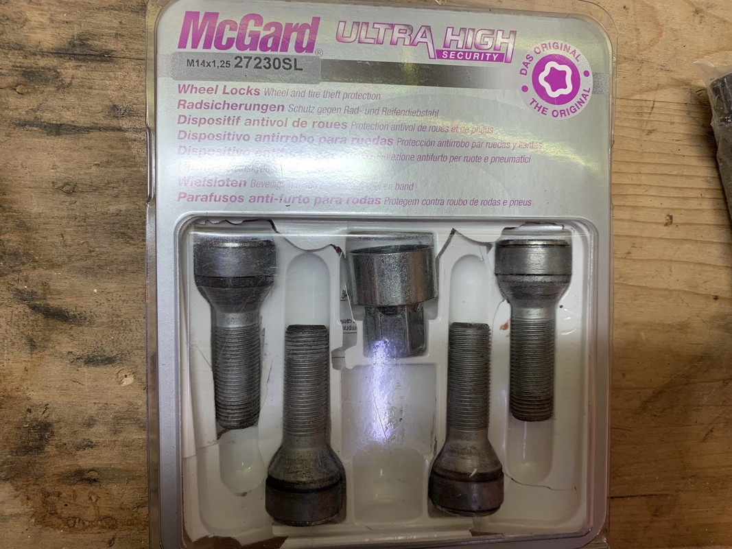 02F2EF5E-C7C3-49AA-8A65-2C516E19D941