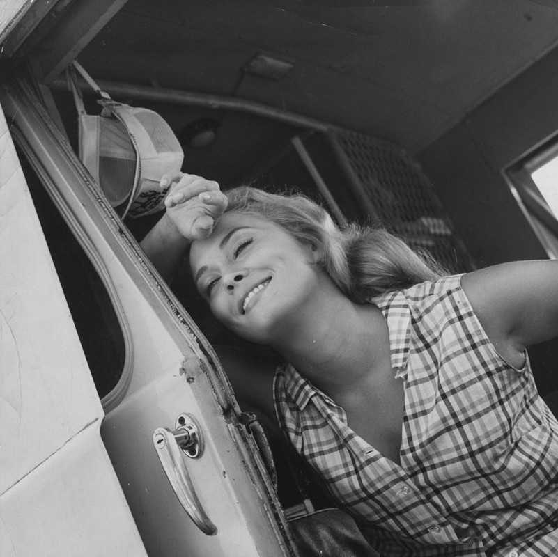 Faye_Dunaway_c42