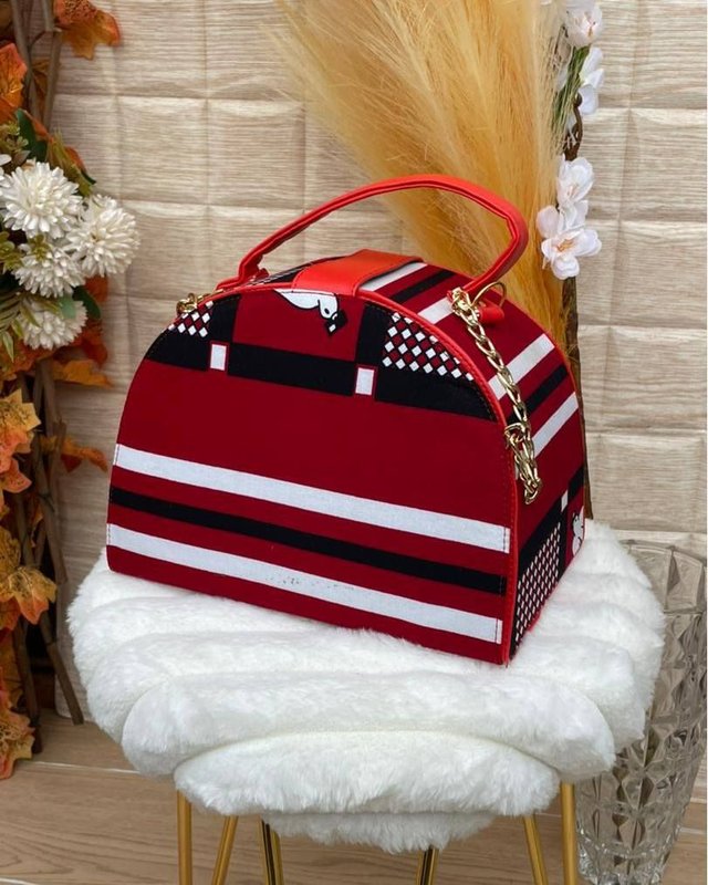 bag-red-white-stripe.jpg