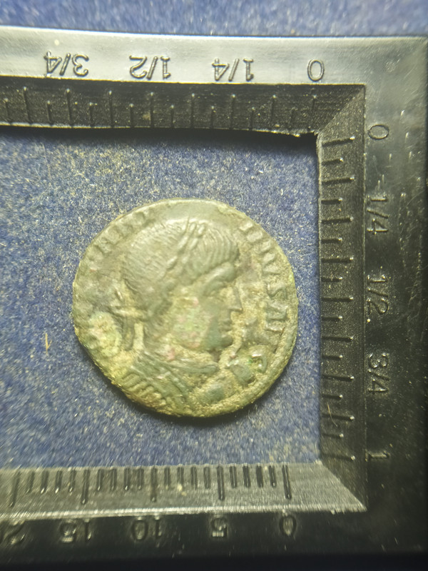 AE3 de Constantino I. BEATA TRANQVILLITAS. Trier IMG-20200406-220857
