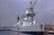 https://i.postimg.cc/jW7085jb/HMS-Sheffield-D-80-1980-1.jpg