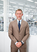 daniel-craig-is-seen-at-the-omega-factory-visit-in-switzerland-2.jpg