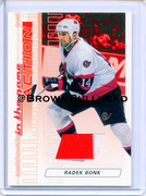 2003-04-ITG-Action-Jerseys-M-007-Radek-Bonk-Ottawa-Senators-Ruby-500-swatch-red2-white2