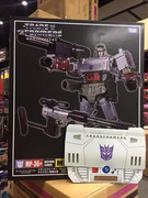 MP-36-G1-Toy-Color-Megatron-Box-03