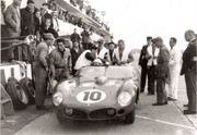 24 HEURES DU MANS YEAR BY YEAR PART ONE 1923-1969 - Page 52 61lm10-F250-TRI-61-O-Gendebien-P-Hill-10