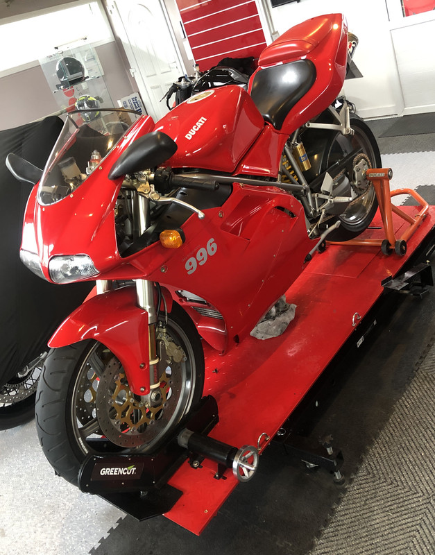 D2C46487-303C-4258-B553-7B6B8B229E85