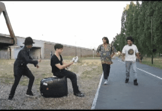 daily-gifdump-3412-03.gif