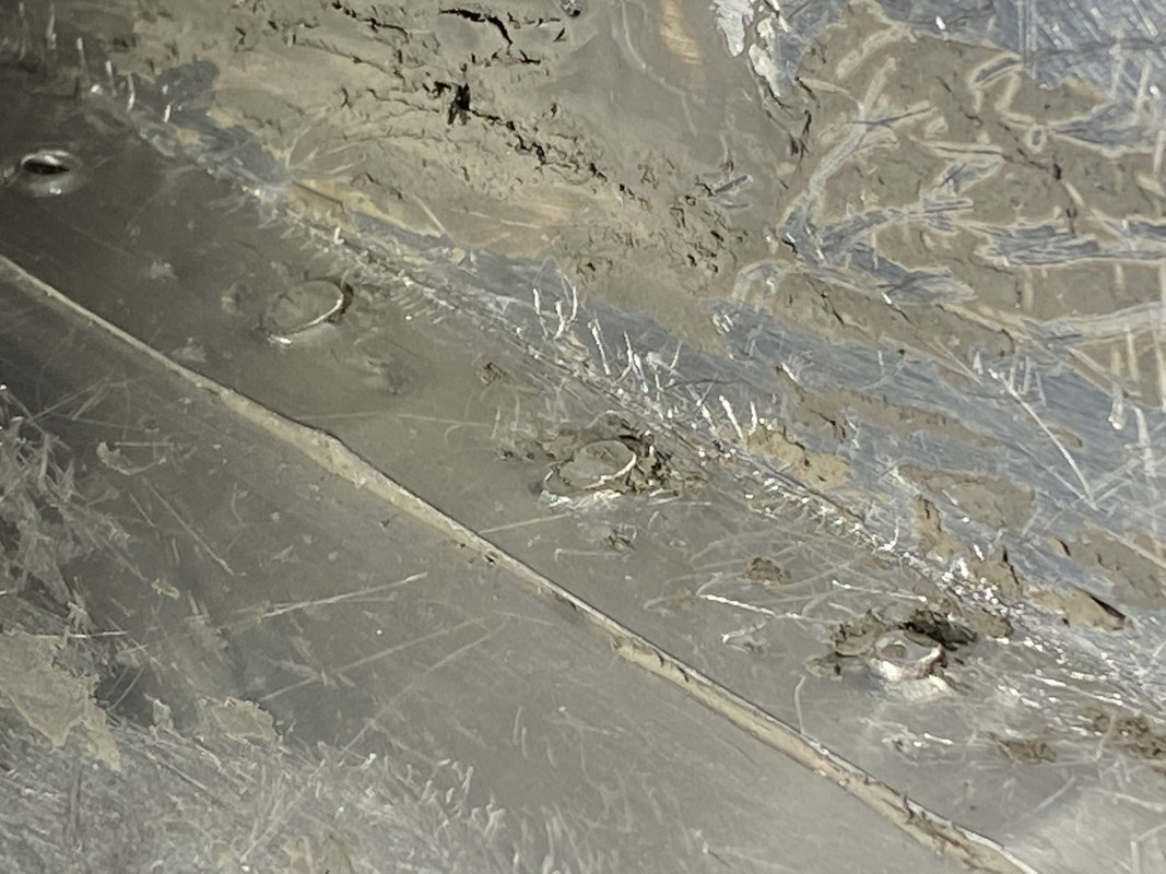 E6FF131F-73FE-4752-B3C3-F7BA45A0BF12