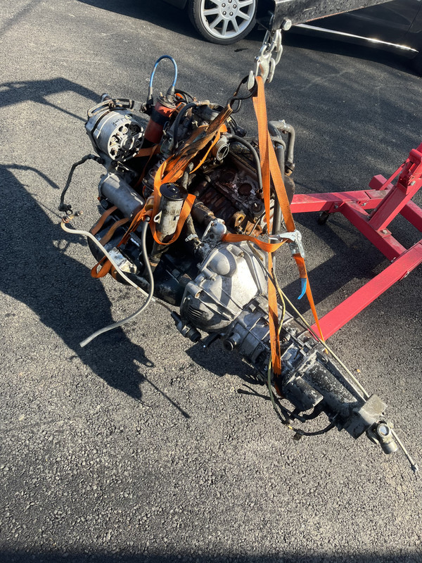 D0FDA668-851B-409B-B15D-52CFE64832A9