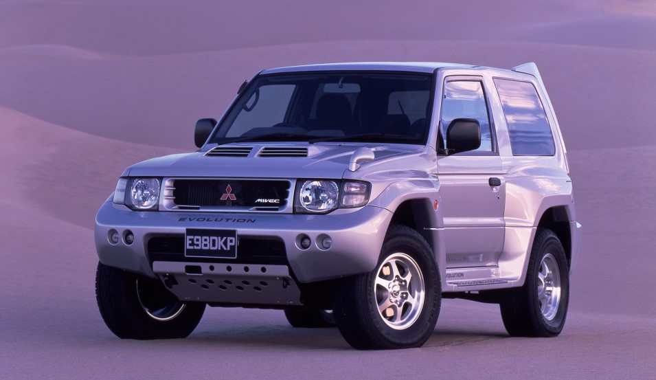 Mitsubishi-Pajero-Evolution (1997-99)