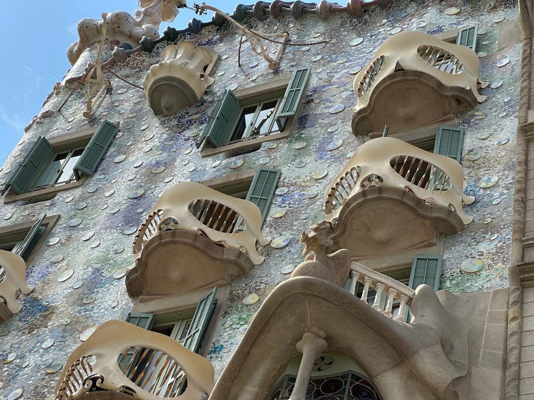 casa-batllo-02