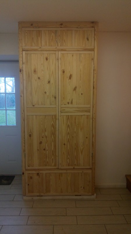 Wine-Rack-1-Doors-Closed.jpg