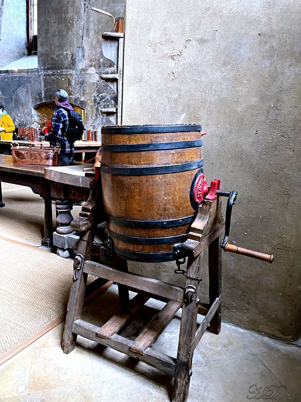 BH-Butter-churn-HD.jpg