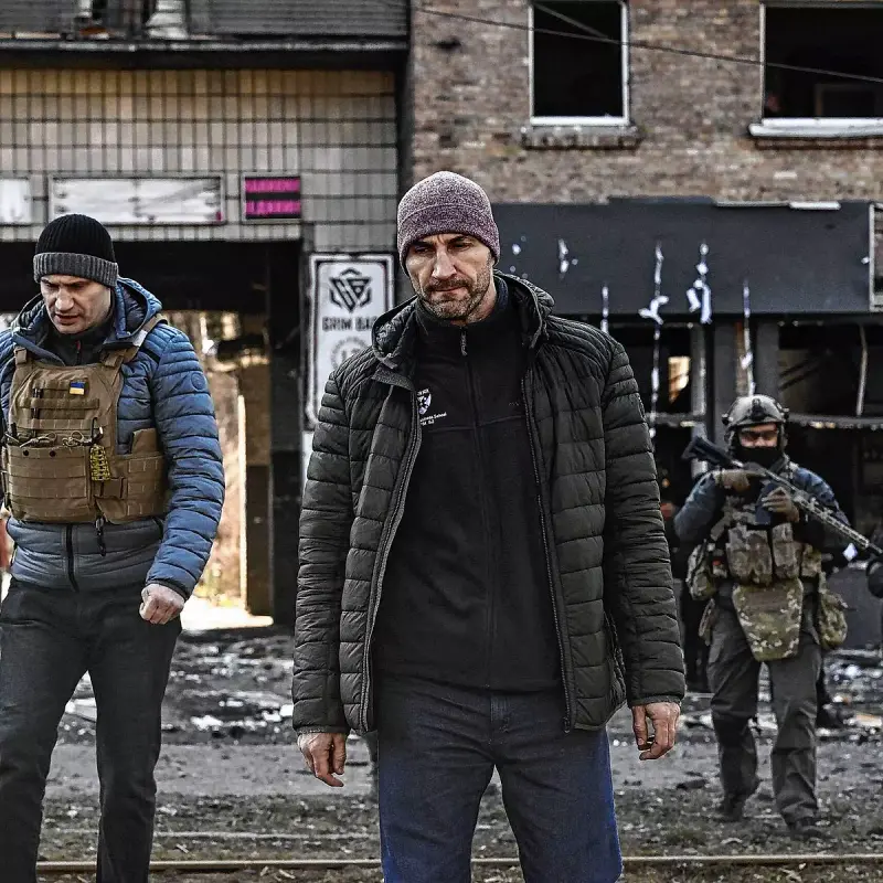 13417656-shift-1200x1200-1-BOxk-B-D32ck1