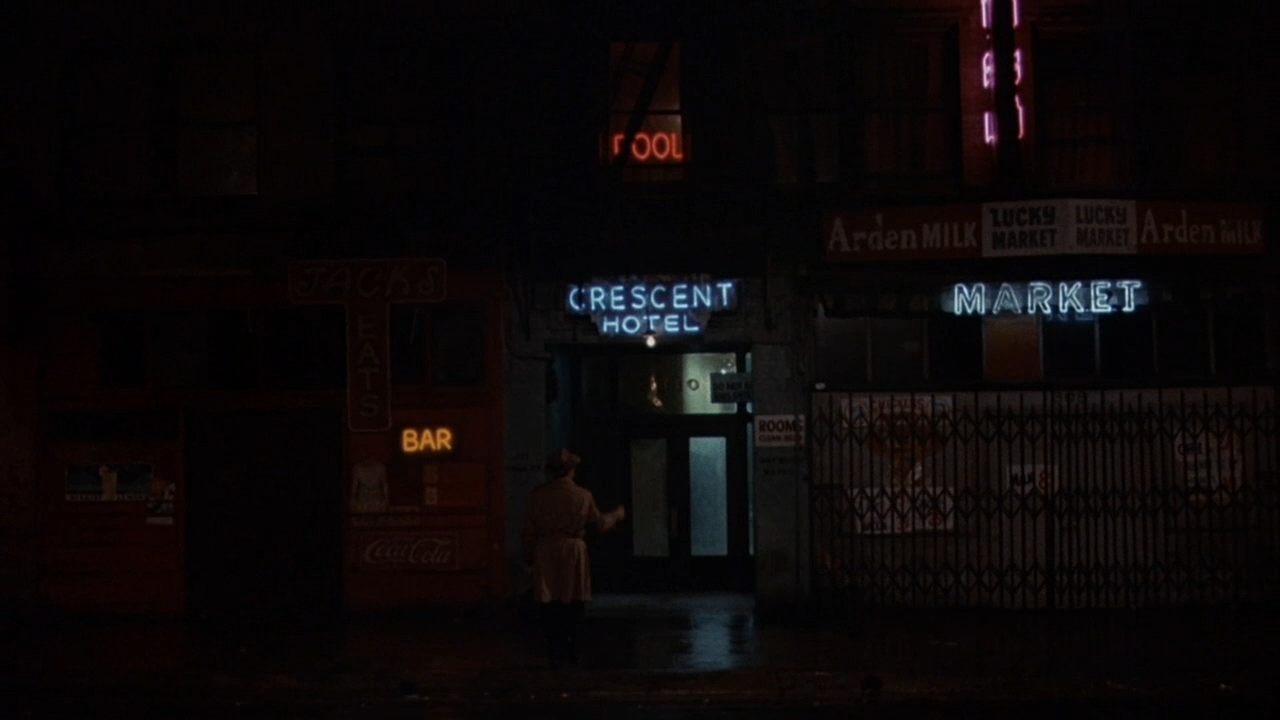 Farewell My Lovely (1975) 10