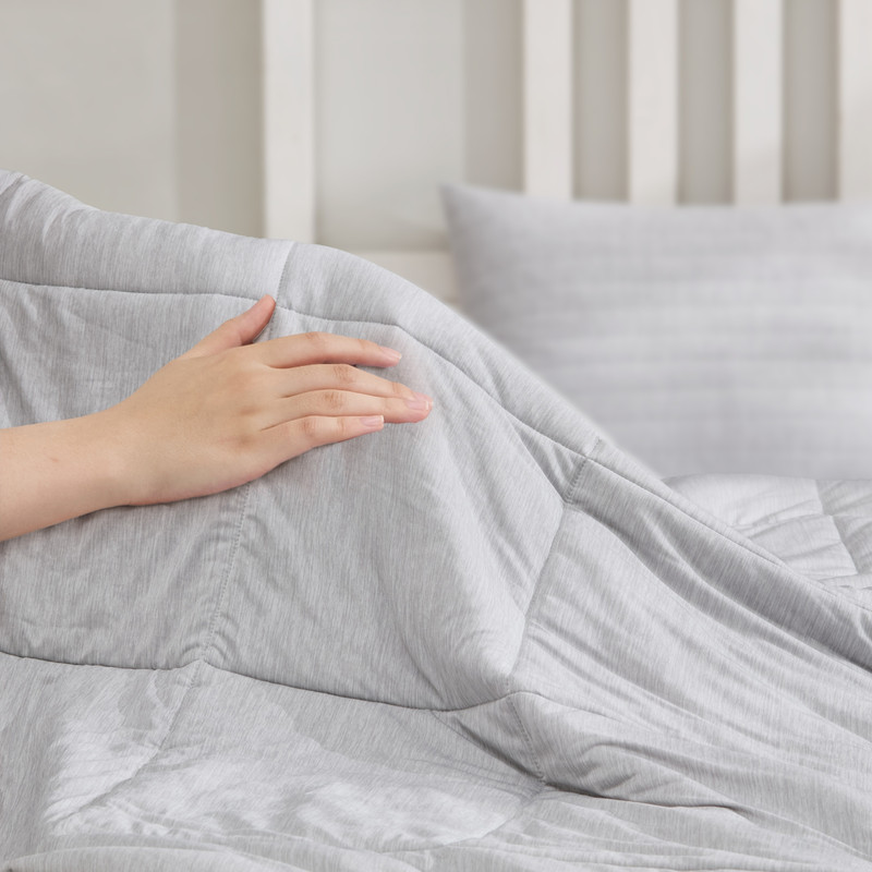 COOLING BLANKET GREY (2)