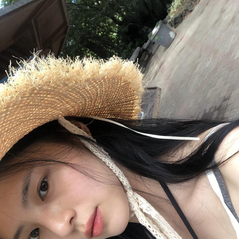 Foto bare face Han So Hee