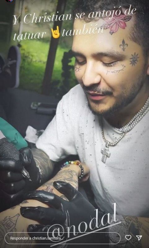 ¿Cuánto pagó Christian Nodal por tapar su tatuaje en honor de Belinda?