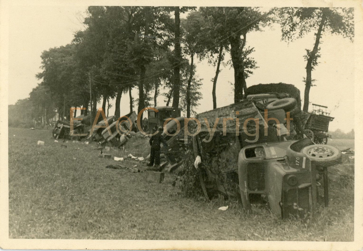 LKW Camion Truck Frankreich Kämpfe Foto