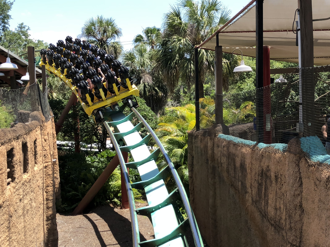 3A06EA39-50A8-451D-932A-123FD5DBC001