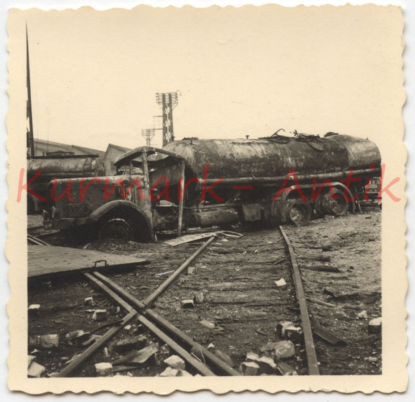 Foto Wehrmacht Frankreich Dünkirchen Beute Panze