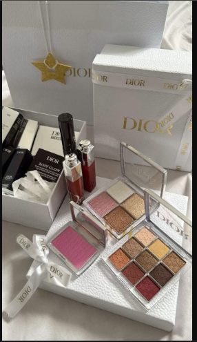 White Salon Dior Premium Selection