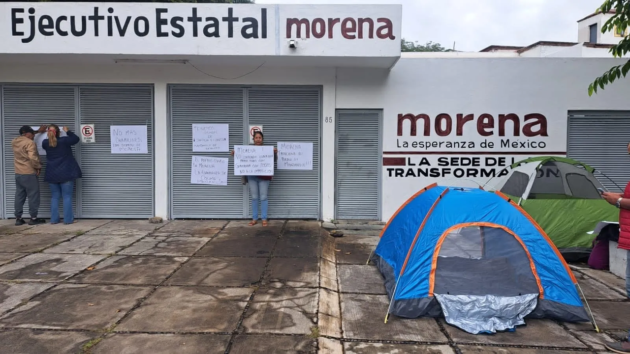Morenistas hacen huelga de hambre por supuesta imposición de candidaturas en Colima