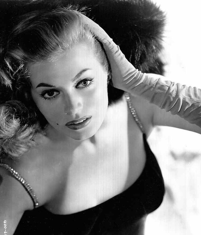 anita_ekberg_mf05