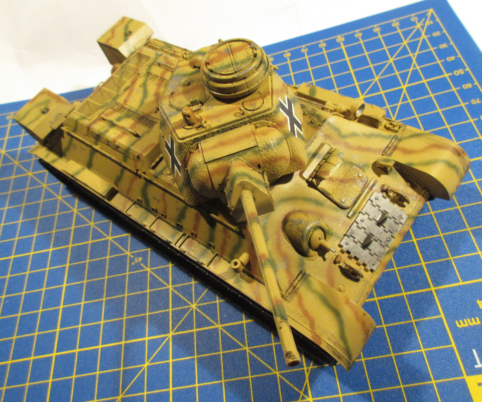 Pz.Kpfw T-34 747 (r)-4 007