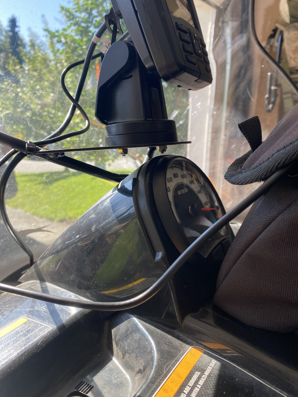 66EF0066-E335-4BC1-B865-309969D2E38E