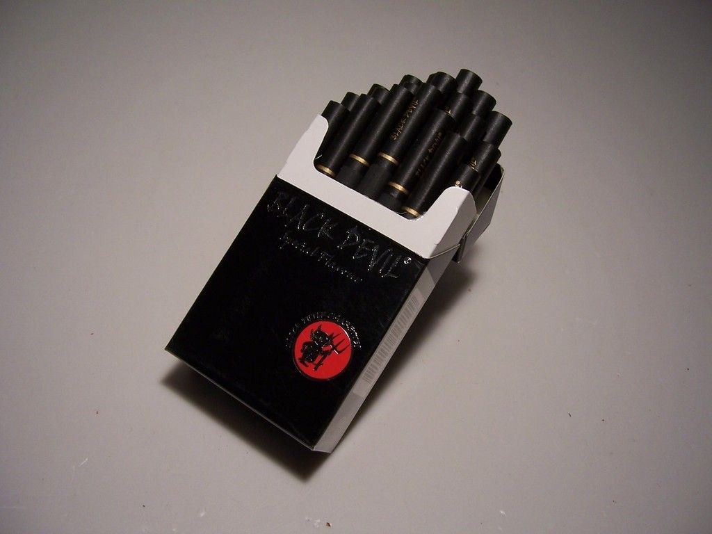 black cigarettes