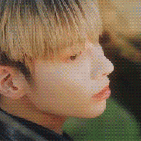 Taehyun4.gif
