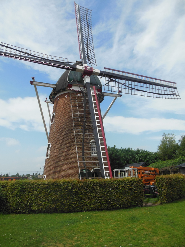 0249 GL (03124) Aurora - Dichteren 98