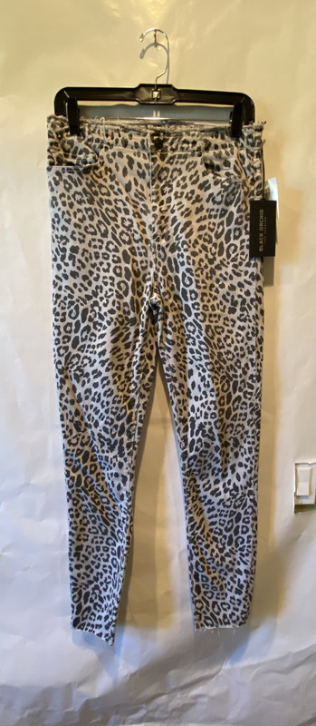 BLACK ORCHID GREY CHEETAH WOMENS PANTS 24