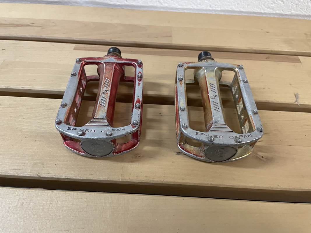 4BD1C256-CE91-40AD-9822-2C6B2B2F185D