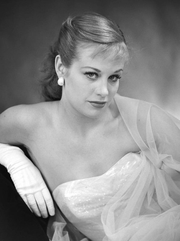 Hildegard_Knef_a21