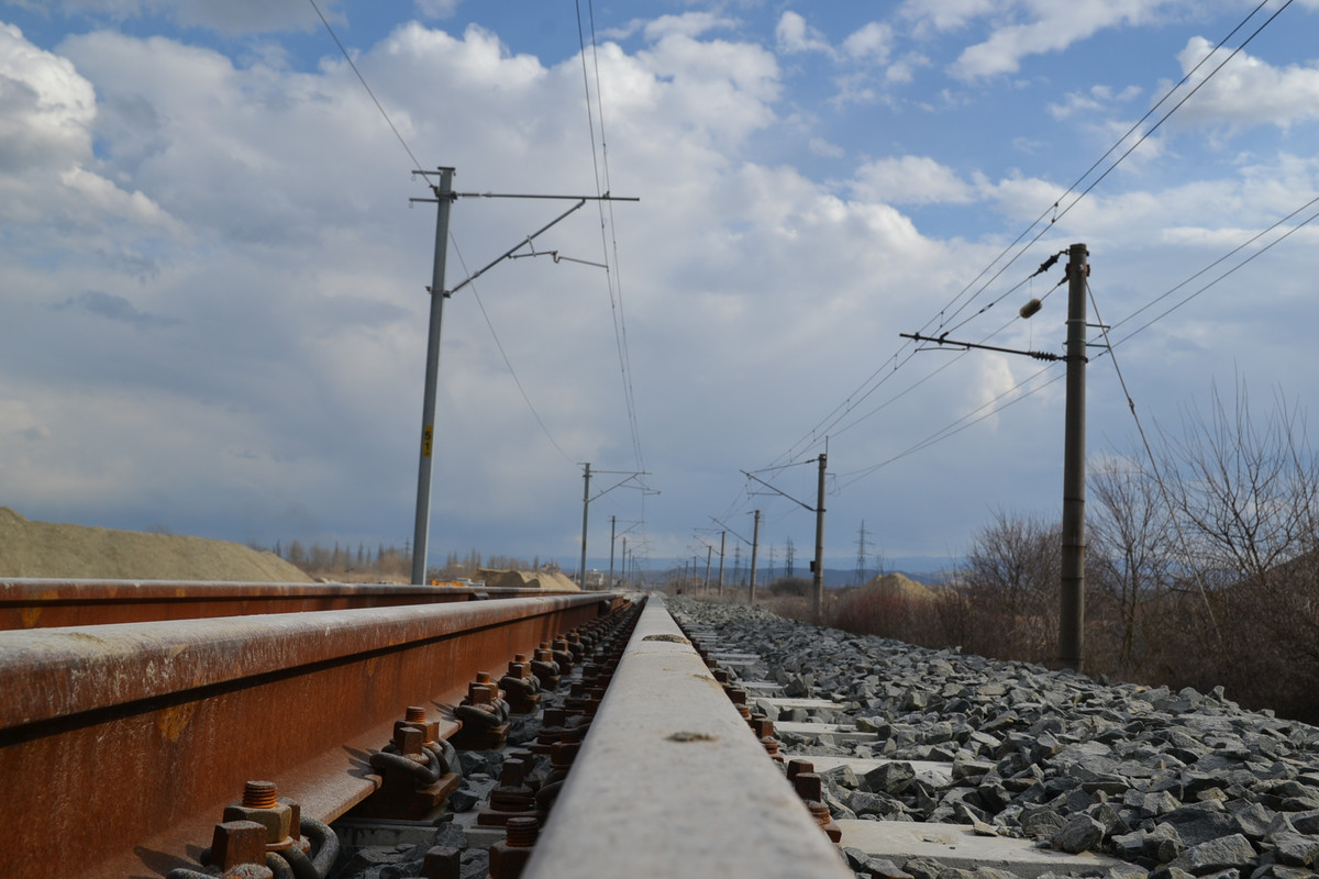 Linia 207 Simeria - Hunedoara, modernizare km0+000 - km2+700 DSC-7837