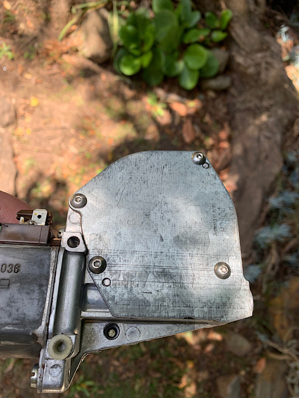 14C98E37-5833-4BDE-A750-DA6CA065AD12