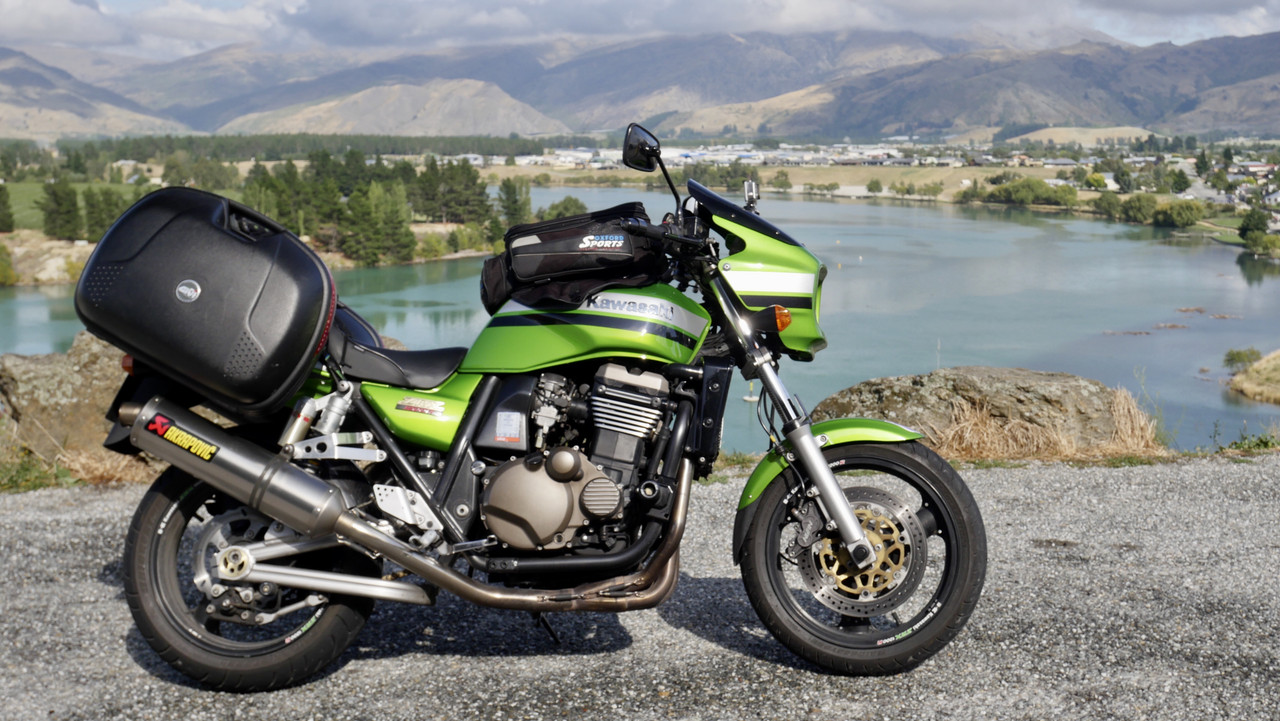 0EF1ED29-0581-492F-BCC1-E42AB391E311