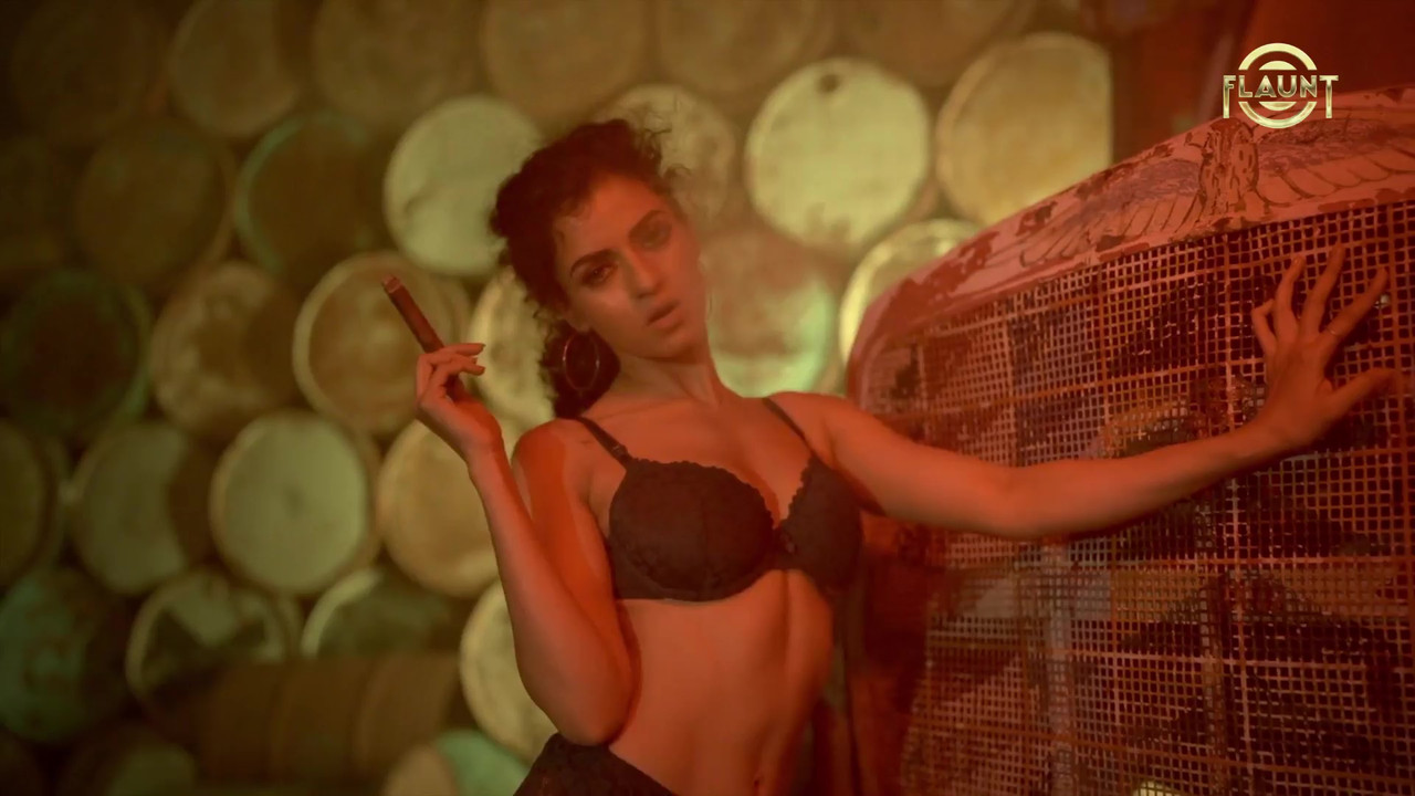 Iconic Ishita (Flaunt) (2025) Hindi | WEB-DL | 1080p | 720p | 480p | Atrangii WEB Series | Download | Watch Online