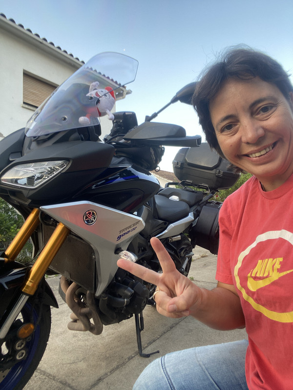 B3B0F46B-69E9-4B40-8B0F-1236E6108EA3