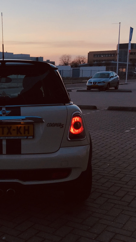 48697687-F031-463F-B02F-0C88C971FA8B