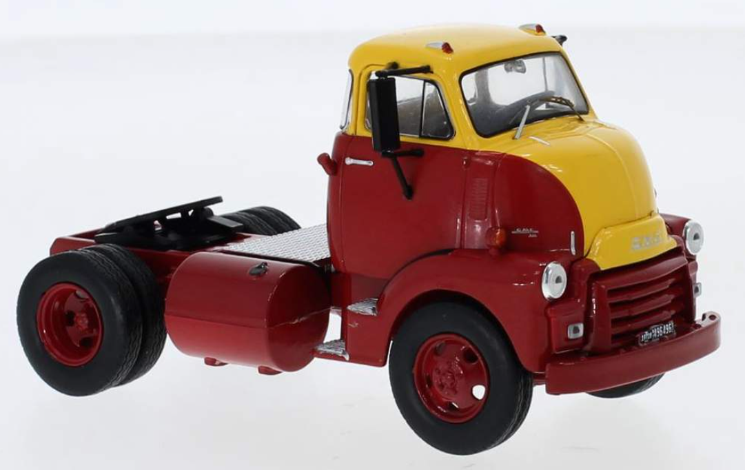 GMC 950 Cannonball COE (Red Yellow)