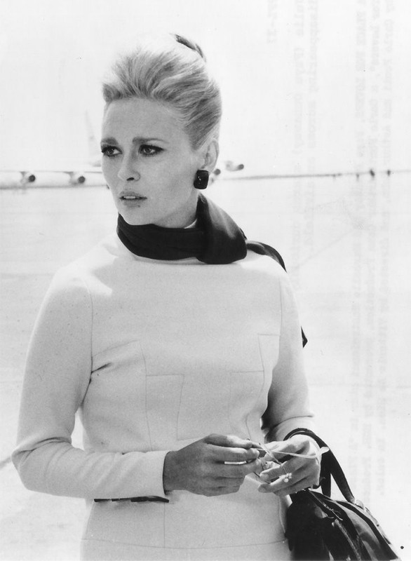 Faye_Dunaway_b20