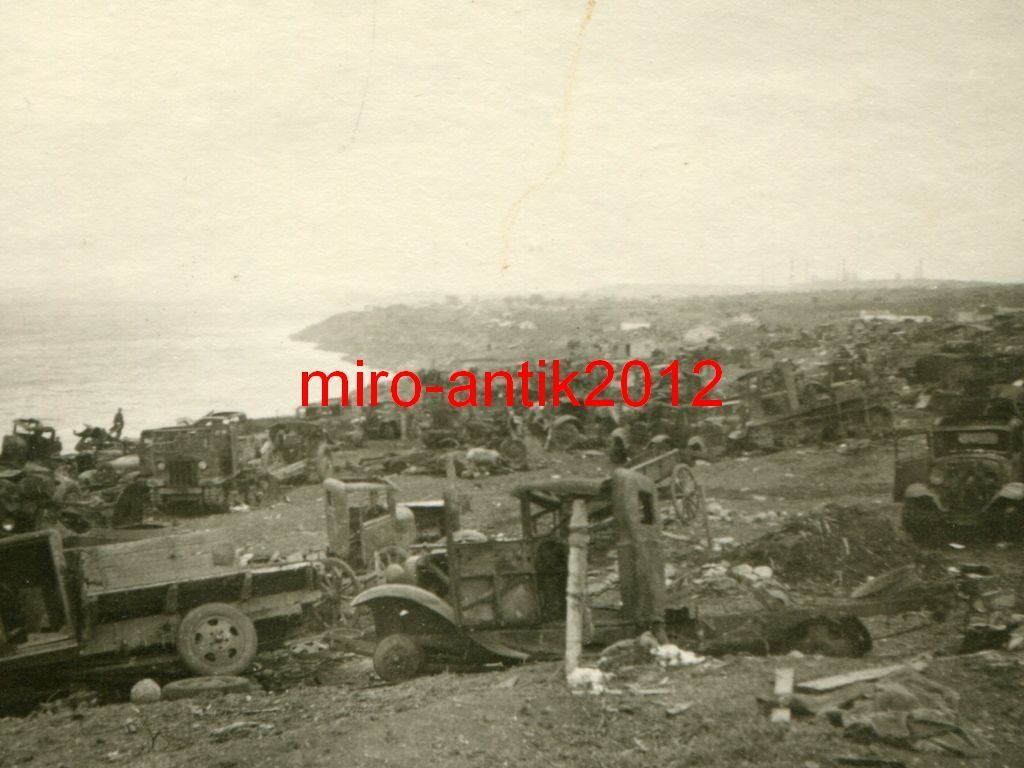 Wehrmacht, zerstörte LKW, PKW, Schlacht um Jenik