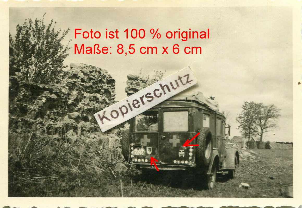 Litauen , Rot Kreuz Fahrzeug mit Wappen 11 Inf. Div. bei Šiauliai Schaulen